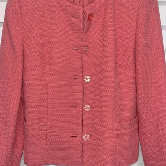 Pretty pink vintage blazer feminine size 2 textured lined pleated cuffs neckline - Picture 2 of 11